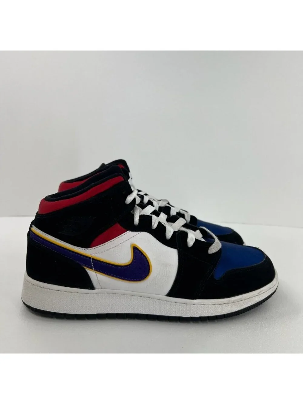Nike Air Jordan 1 Mid SE GS Rivals Sneakers Youth Size 7 BQ6931-005 Black Blue